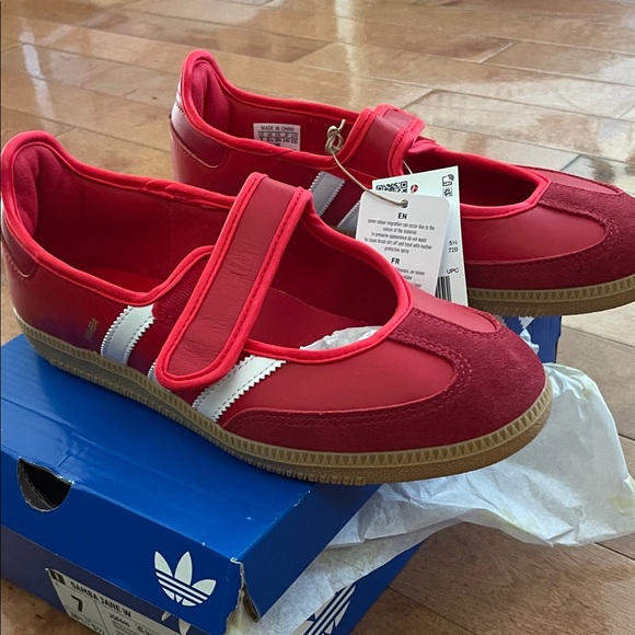 NEW Adidas Red and White Samba Mary Jane size 7 women - Picture 2 of 4